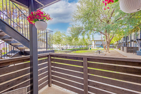 The Enclave photo 42